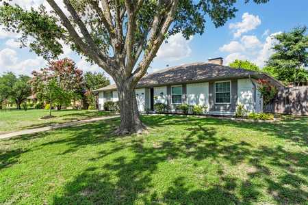 $465,000 - 5Br/3Ba -  for Sale in Woodhaven 02, Richardson