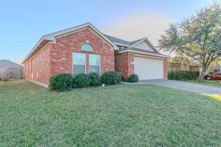 $409,000 - 4Br/2Ba -  for Sale in Sandy Glen Ph Ii, Mckinney