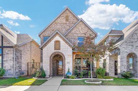 $469,900 - 3Br/3Ba -  for Sale in Ranch Park Village Ph 2, Sachse