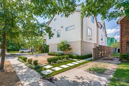 $1,375,000 - 3Br/3Ba -  for Sale in Methodist University, University Park