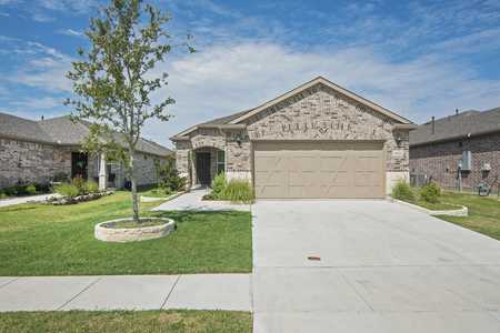 $375,000 - 3Br/2Ba -  for Sale in Trinity Falls Planning Unit 3 Ph 5b East, Mckinney