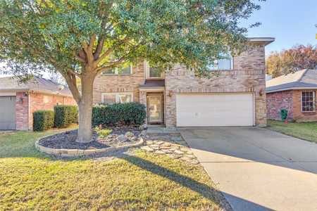 $368,000 - 3Br/3Ba -  for Sale in Highpointe Ph 5a, Mckinney