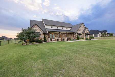 $895,000 - 4Br/4Ba -  for Sale in Rolling Creek Ranch Ph 1, Granbury