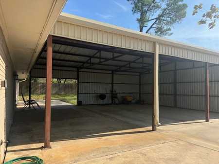 $225,000 - 3Br/2Ba -  for Sale in Jackson, Nocona