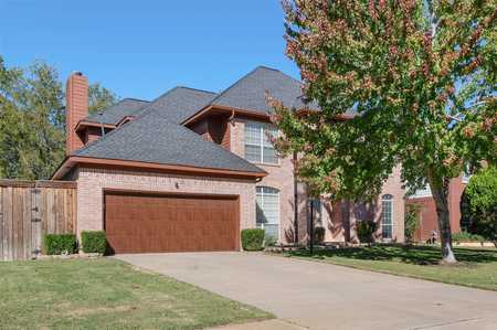 $605,000 - 4Br/3Ba -  for Sale in Lake Forest Ph 2, Flower Mound