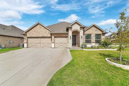 $485,000 - 4Br/3Ba -  for Sale in Silver Oak Add, Mansfield