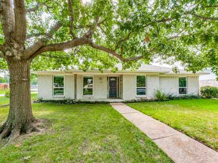 $685,000 - 3Br/3Ba -  for Sale in Webster Grove, Dallas