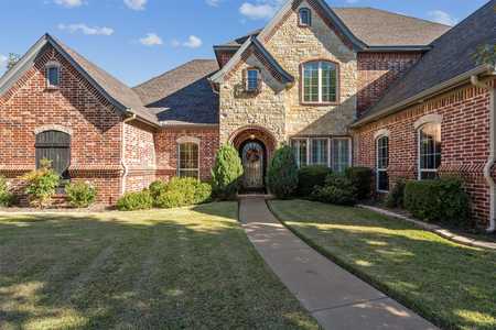 $650,000 - 3Br/3Ba -  for Sale in Berkley Heights, Cleburne