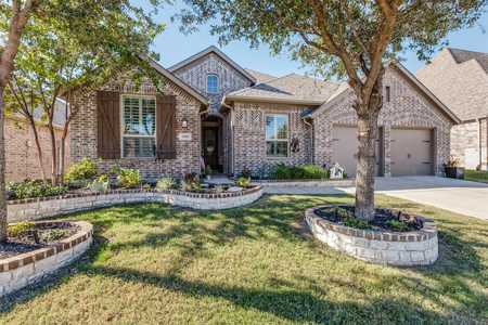 $469,900 - 4Br/3Ba -  for Sale in Devonshire Ph 2b, Forney