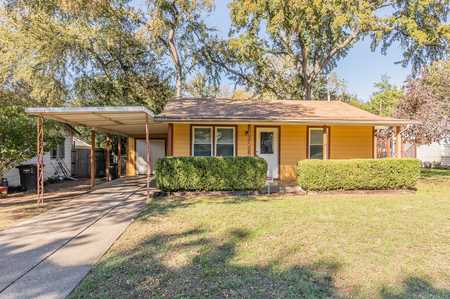 $199,500 - 2Br/1Ba -  for Sale in Sundown Park Add, Fort Worth