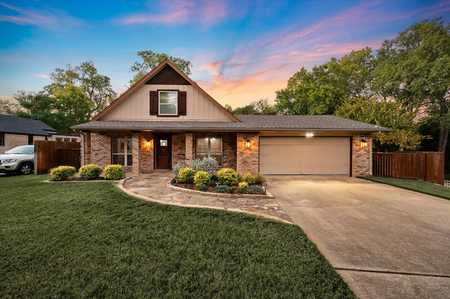 $568,000 - 3Br/2Ba -  for Sale in Shoreview Estates Add, Grapevine