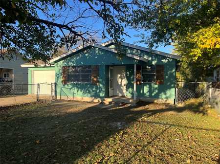 $239,900 - 3Br/2Ba -  for Sale in Rosen Heights Second Filing, Fort Worth