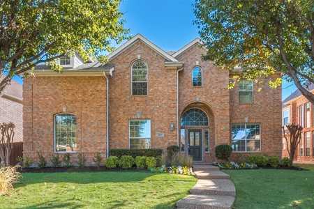 $749,990 - 6Br/4Ba -  for Sale in Village At Panther Creek 01, Frisco