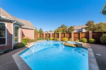 $719,000 - 4Br/4Ba -  for Sale in Windsor Park Ph I, Plano