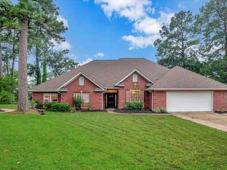 $449,900 - 3Br/2Ba -  for Sale in Crown Colony, Lufkin