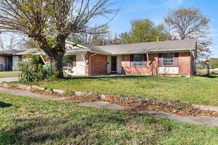 $225,000 - 3Br/2Ba -  for Sale in Hill Smith Estate, Sherman