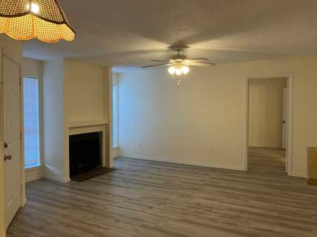 $165,000 - 2Br/2Ba -  for Sale in Centre Square 01 Condo, Richardson