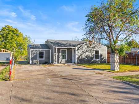 $264,900 - 4Br/2Ba -  for Sale in Rosen Heights First Filing, Fort Worth