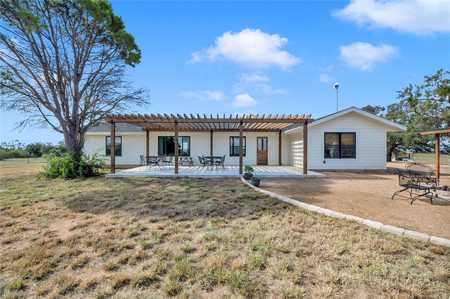 $625,000 - 3Br/2Ba -  for Sale in Hill View Estates, Llano