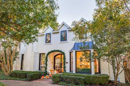 $3,978,000 - 5Br/6Ba -  for Sale in Walkers, Highland Park