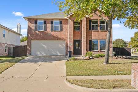 $375,000 - 3Br/3Ba -  for Sale in Birmingham Farms Ph 2a, Wylie