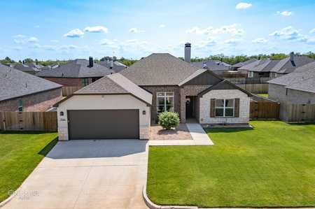 $419,900 - 4Br/3Ba -  for Sale in The Harvest Add, Abilene