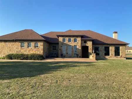 $474,500 - 4Br/2Ba -  for Sale in Cedar Hills Lake Rep, Abilene