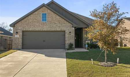 $365,000 - 4Br/2Ba -  for Sale in Green Meadows, Anna