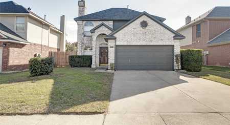 $415,000 - 3Br/3Ba -  for Sale in Hunters Ridge Add, Grapevine