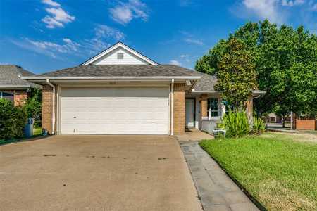 $330,000 - 3Br/2Ba -  for Sale in Bluebonnet Trails Add, Keller