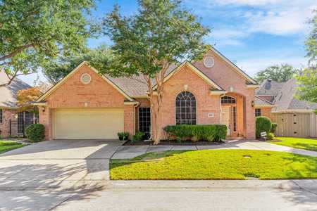 $520,000 - 3Br/3Ba -  for Sale in Lake Point, Mckinney