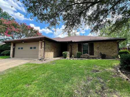 $420,000 - 3Br/2Ba -  for Sale in Richardson Racquet Club Estates, Richardson