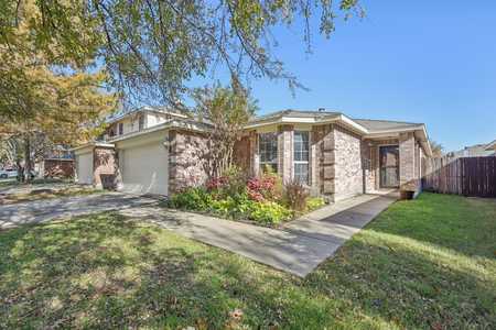 $325,000 - 4Br/2Ba -  for Sale in Willow Creek Add Ph Ii, Anna