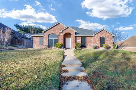 $329,999 - 3Br/2Ba -  for Sale in Creek Tree Estates, Desoto