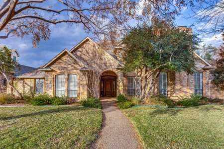 $845,000 - 4Br/3Ba -  for Sale in Steeplechase - Ph 1, Plano