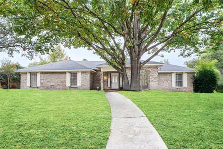 $495,000 - 4Br/3Ba -  for Sale in Ports O Call Ph Three, Plano