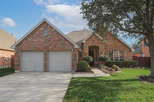$399,900 - 4Br/2Ba -  for Sale in Heritage Add, Fort Worth