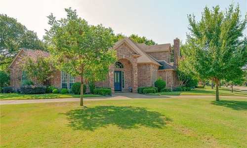 $870,000 - 4Br/3Ba -  for Sale in Country Walk Add, Southlake