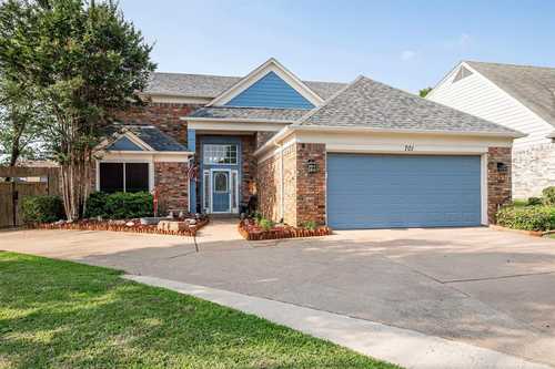 $600,000 - 4Br/3Ba -  for Sale in Glade Crossing 2a & 2b, Grapevine
