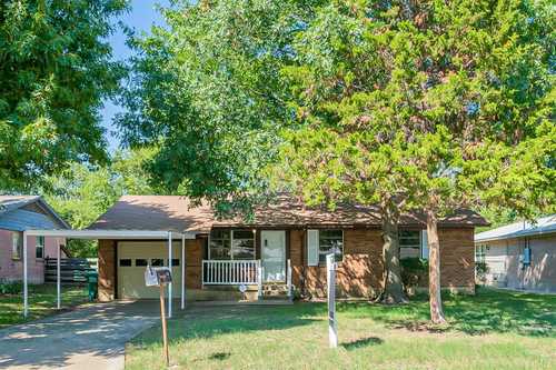 $220,000 - 2Br/1Ba -  for Sale in Holiday Park, Denton