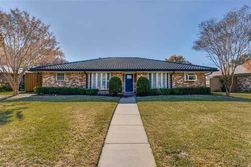 $460,000 - 4Br/2Ba -  for Sale in Cloisters 3, Plano
