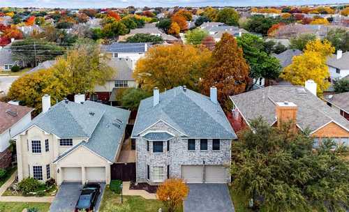 $510,000 - 3Br/3Ba -  for Sale in Parkway Village Section Two, Dallas