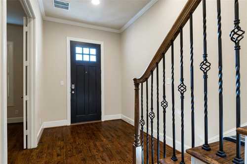 $679,900 - 3Br/4Ba -  for Sale in Amli At Las Colinas Urban Center, Irving