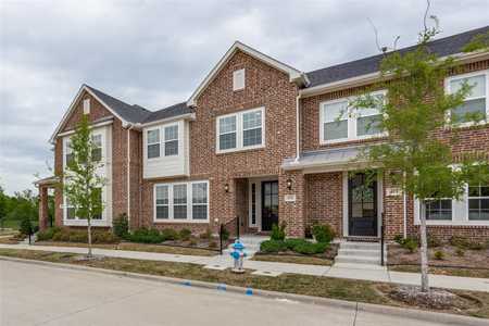 $360,000 - 2Br/2Ba -  for Sale in Apples Crossing, Fairview