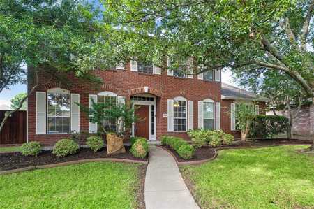 $425,000 - 4Br/3Ba -  for Sale in Country Meadow Ph 2-a, Allen