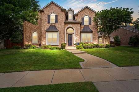$785,000 - 6Br/4Ba -  for Sale in The Trails Ph 1 Sec B, Frisco