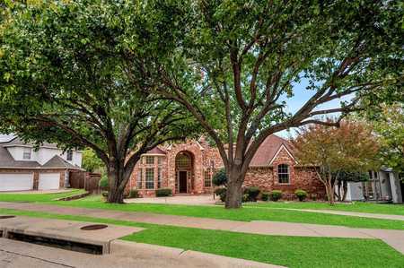 $874,900 - 4Br/4Ba -  for Sale in Chase Oaks Ph Iii-a, Plano