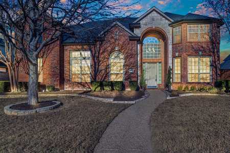 $925,000 - 5Br/4Ba -  for Sale in The Trails Ph 7, Frisco