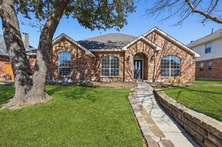 $560,000 - 4Br/2Ba -  for Sale in The Trails Ph 1 Sec A, Frisco