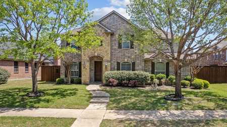 $719,900 - 5Br/3Ba -  for Sale in The Trails Ph 15, Frisco
